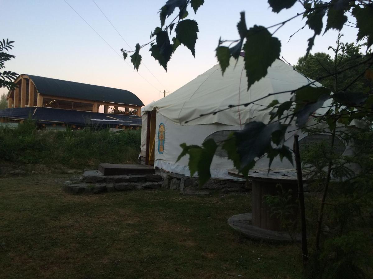 Inch Hideaway Eco Camping Whitegate  Exterior foto