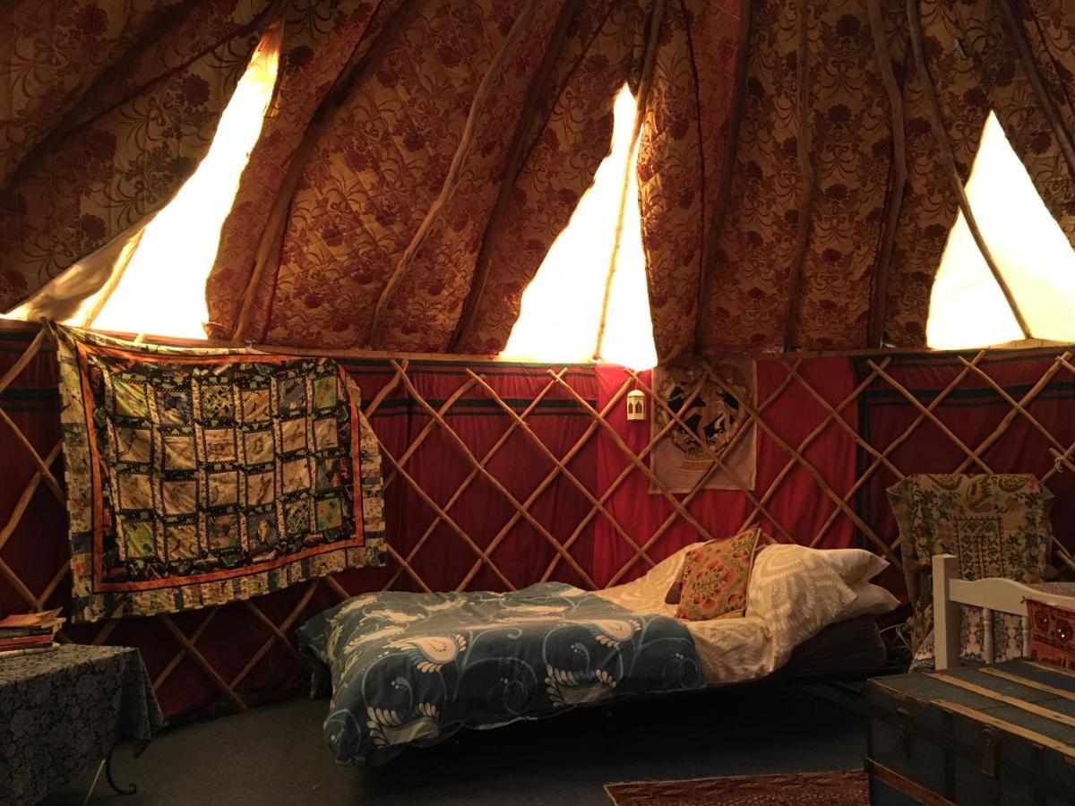 Inch Hideaway Eco Camping Whitegate  Exterior foto